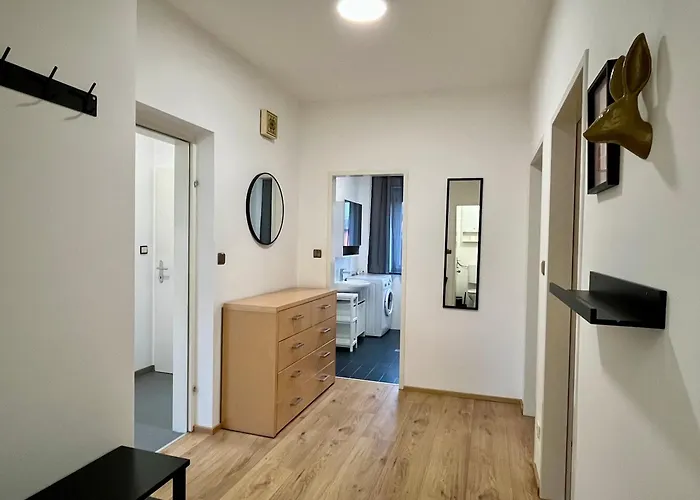 Shome Cityhouse I Self Check-in Грац