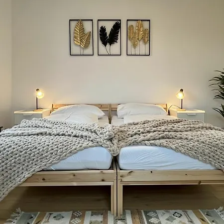 Shome Cityhouse I Self Check-in Vakantiehuis *